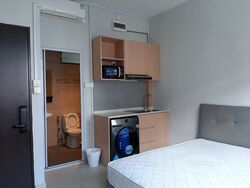 Boon Lay Drive (D22), Apartment #397430501